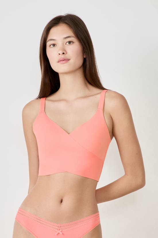 No-Bra Effect Bralette;${refinementColor}