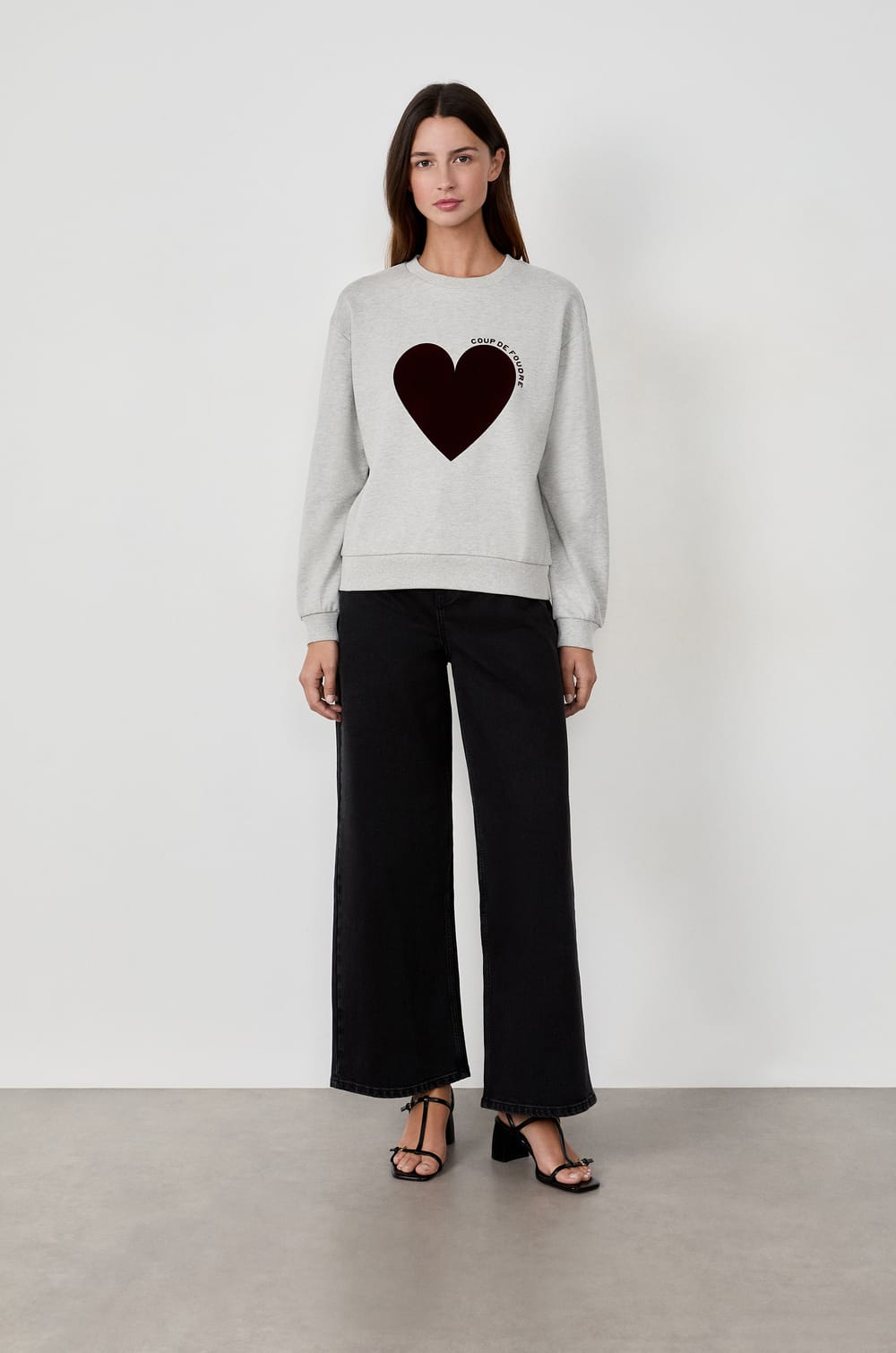 Heart print sweatshirt;${refinementColor}