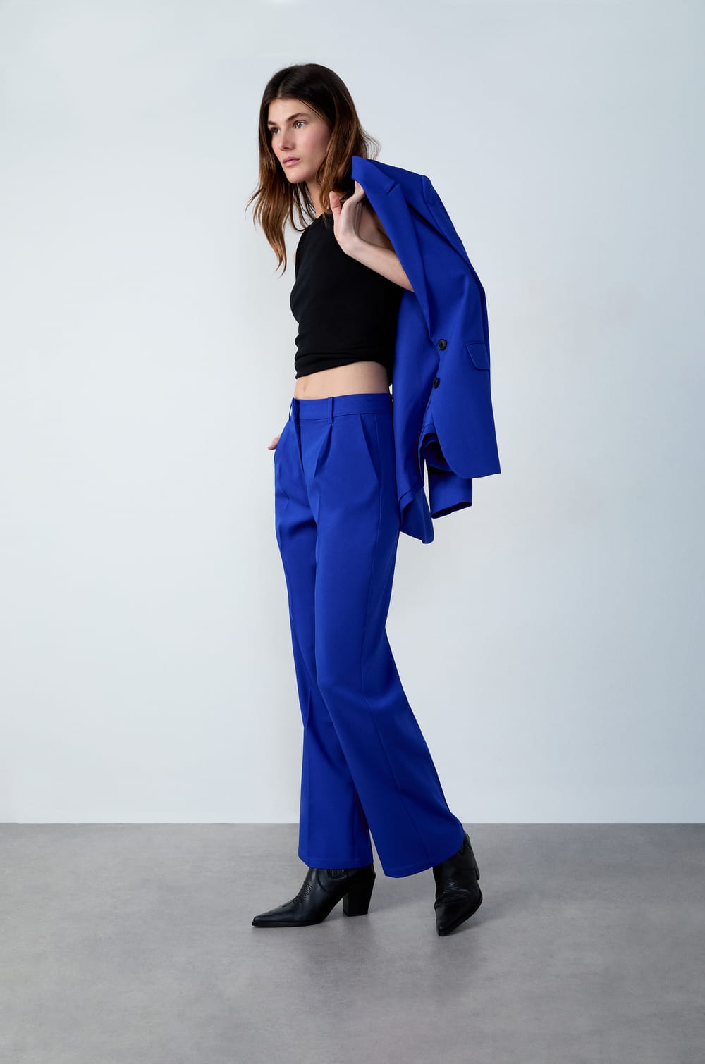 Wide Pants;${refinementColor}