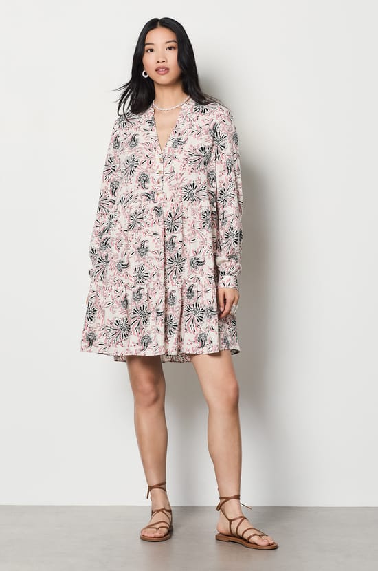 Short patterned dress;${refinementColor}