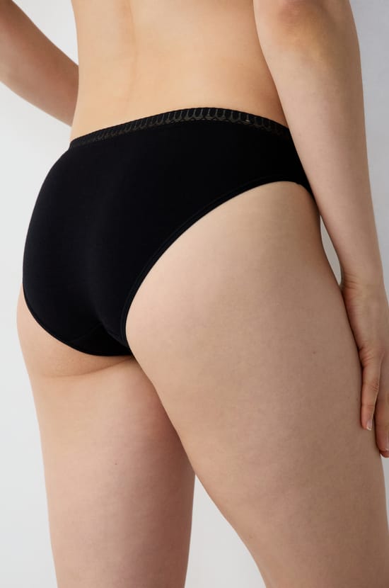 Cotton Brief;${refinementColor}