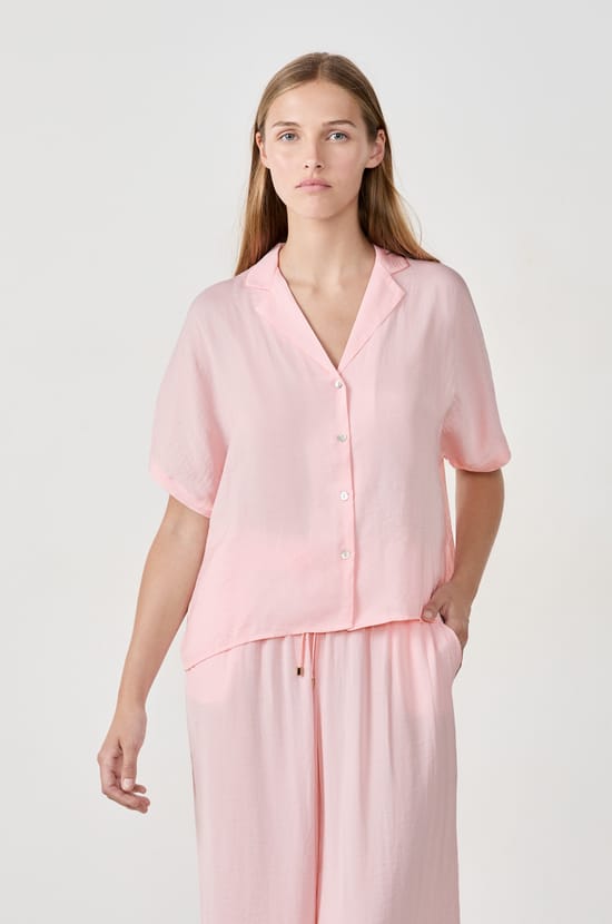 Short-Sleeved Satin Shirt;${refinementColor}