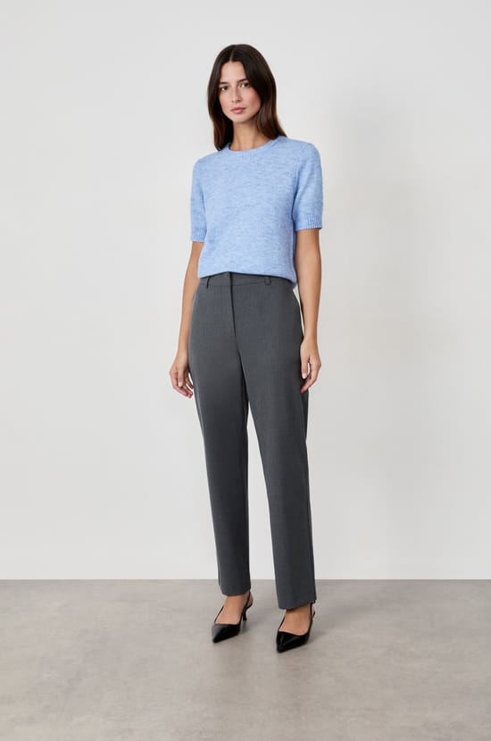 Pantalon coupe droite;${refinementColor}