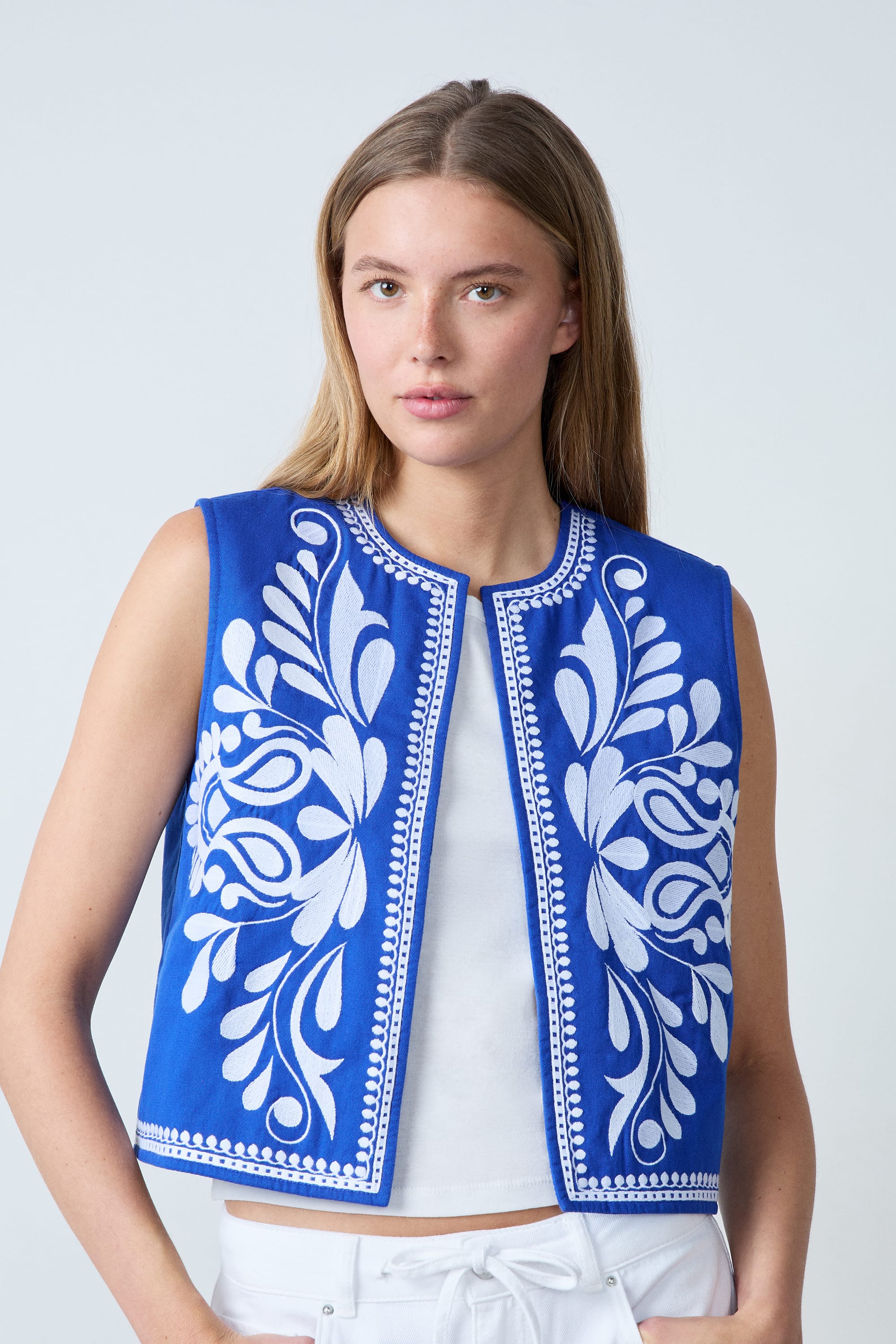 veste sans manches en coton brodée