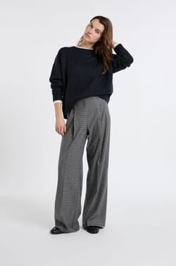 Pull &agrave; manches longues oversize;${refinementColor}