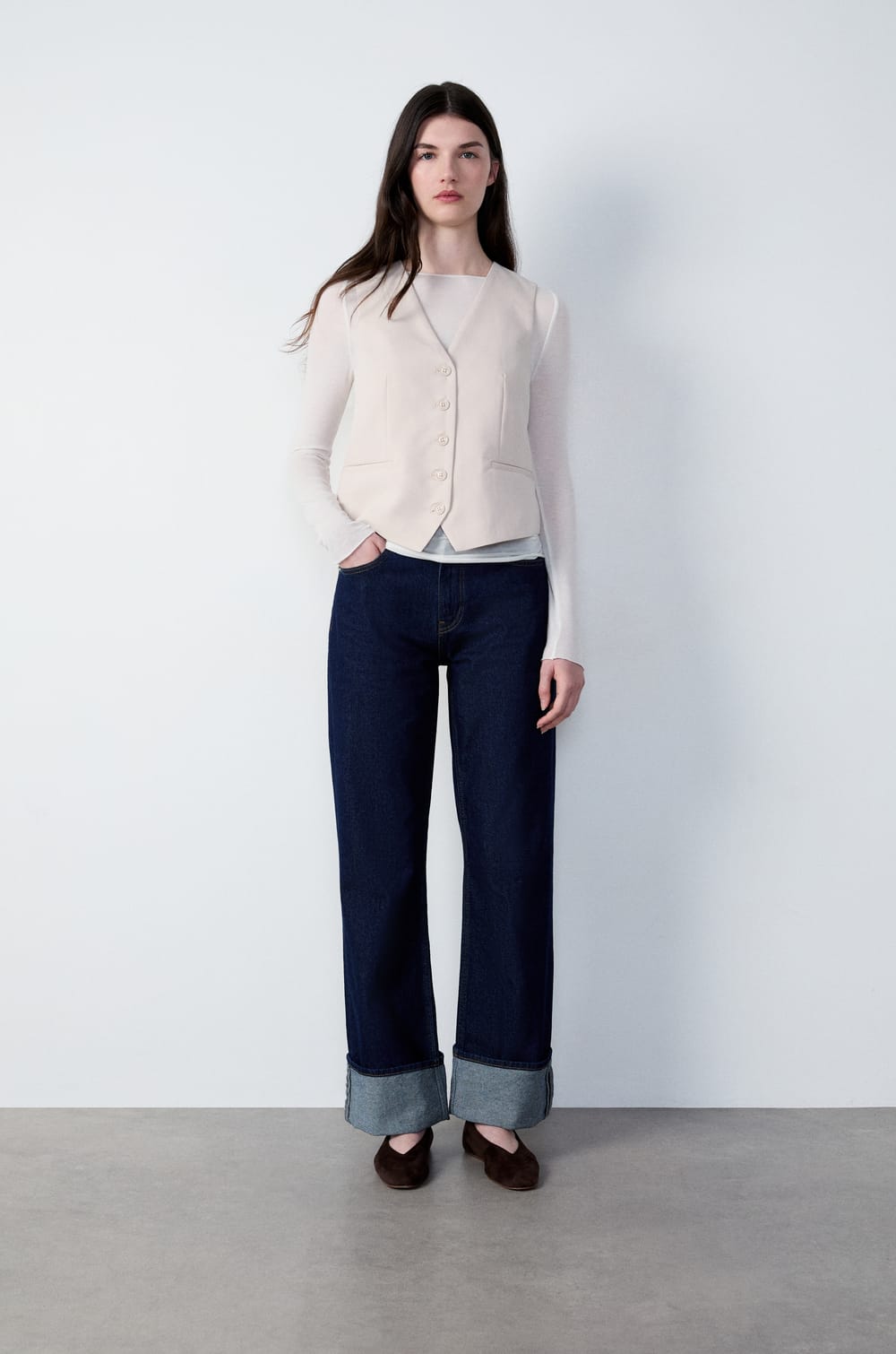 &Auml;rmellose Anzugweste;${refinementColor}