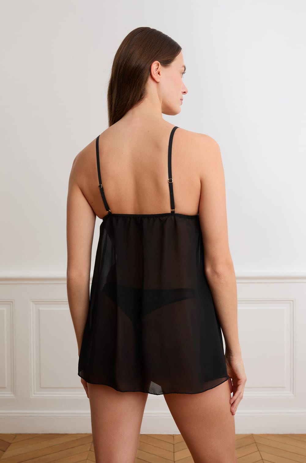 Transparante babydoll met guipure;${refinementColor}