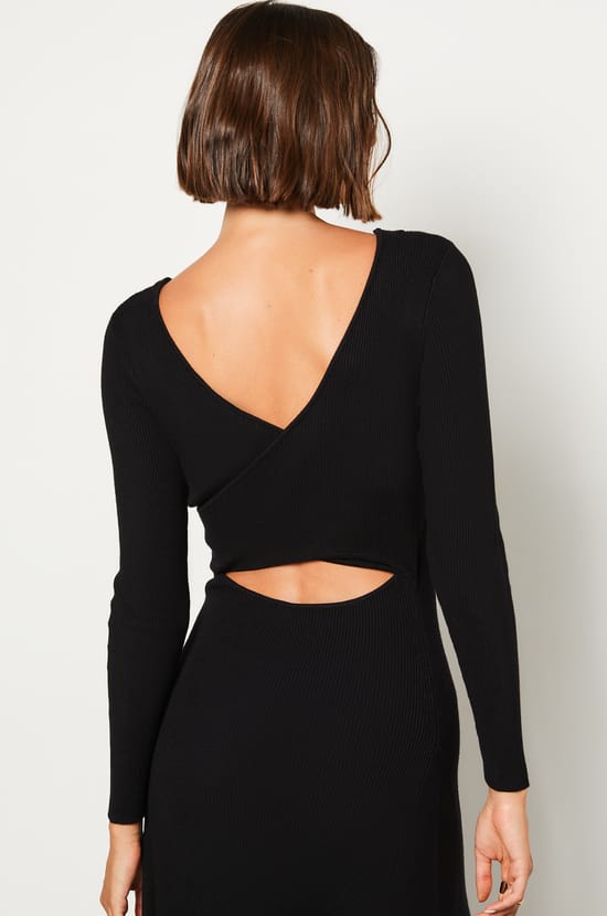 Robe longue dos ajouré;${refinementColor}