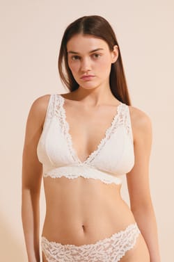 Bra N.8 - The Wireless Triangle;${refinementColor}