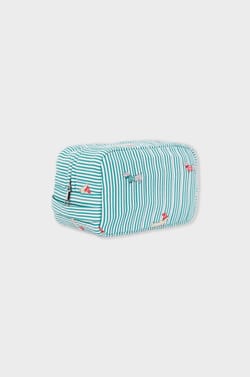 Quilted Patterned Pouch;${refinementColor}