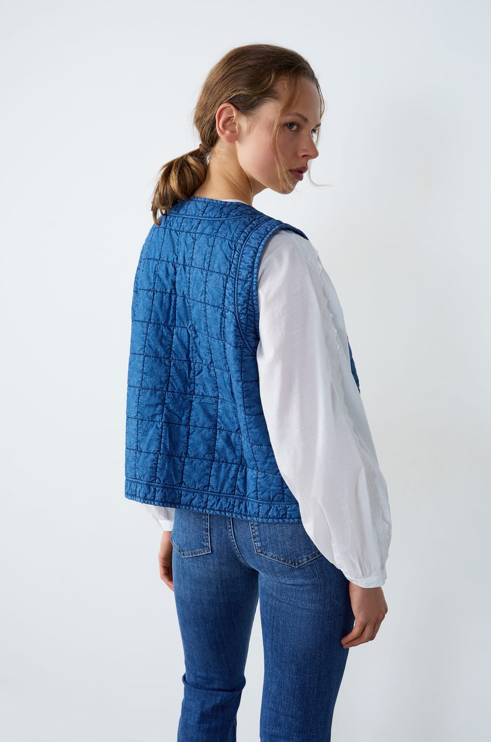 Quilted Effect Cardigan;${refinementColor}