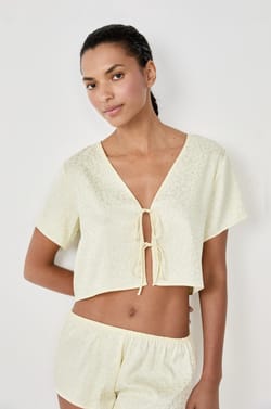 Top de pyjama manches courtes à nouer;${refinementColor}