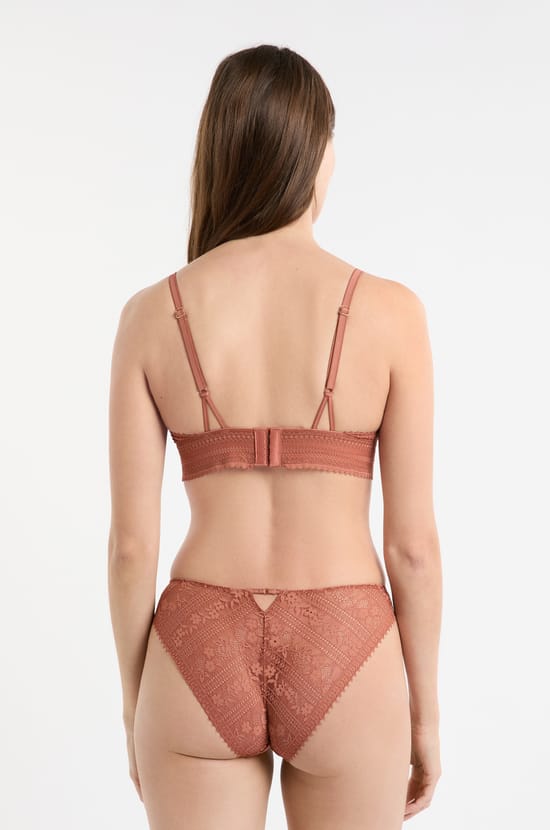 Soutien-gorge N.8 - Le triangle sans armatures en dentelle;${refinementColor}