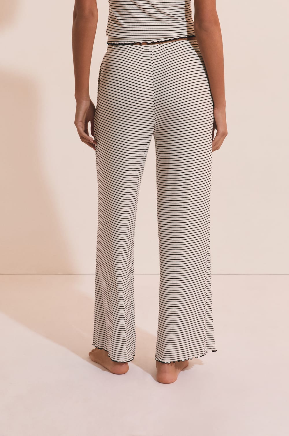 Pantalon de pyjama &agrave; rayures;${refinementColor}