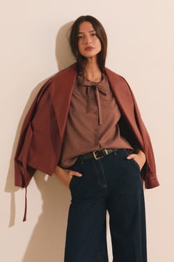 Chemise col claudine &agrave; carreaux;${refinementColor}