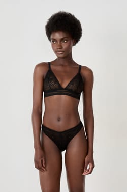 Soutien-gorge triangle sans armartures en dentelle;${refinementColor}