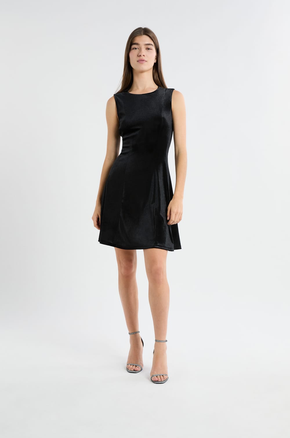 Short Velvet Dress;${refinementColor}