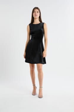 Short Velvet Dress;${refinementColor}