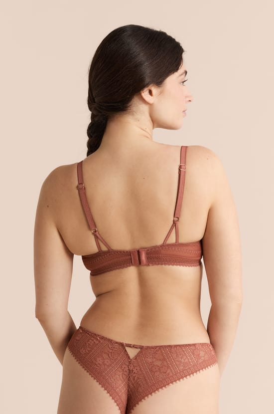 Bra N.4 - The Lightly Lined Lace;${refinementColor}