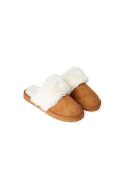 Chaussons mules;${refinementColor}