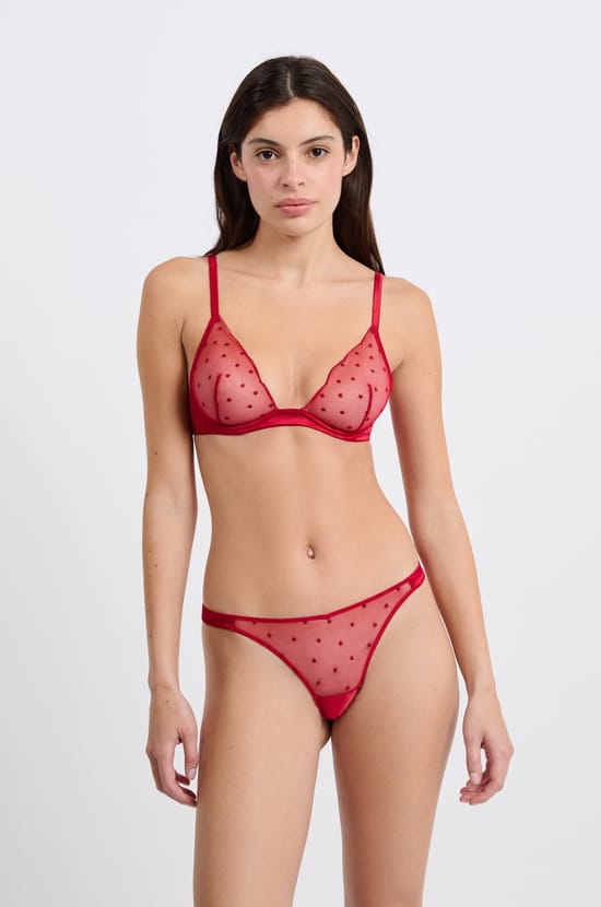 Underwired bra with embroidered details;${refinementColor}