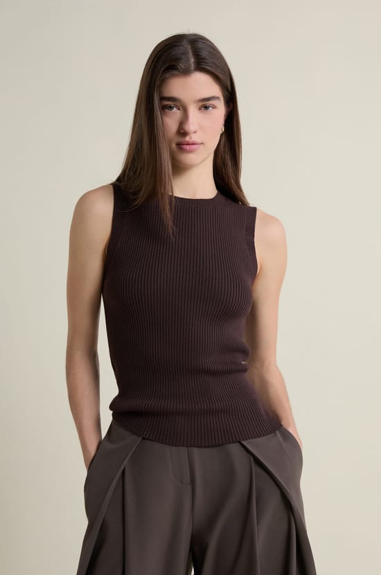 Ribbed Round Neck Tank Top;${refinementColor}