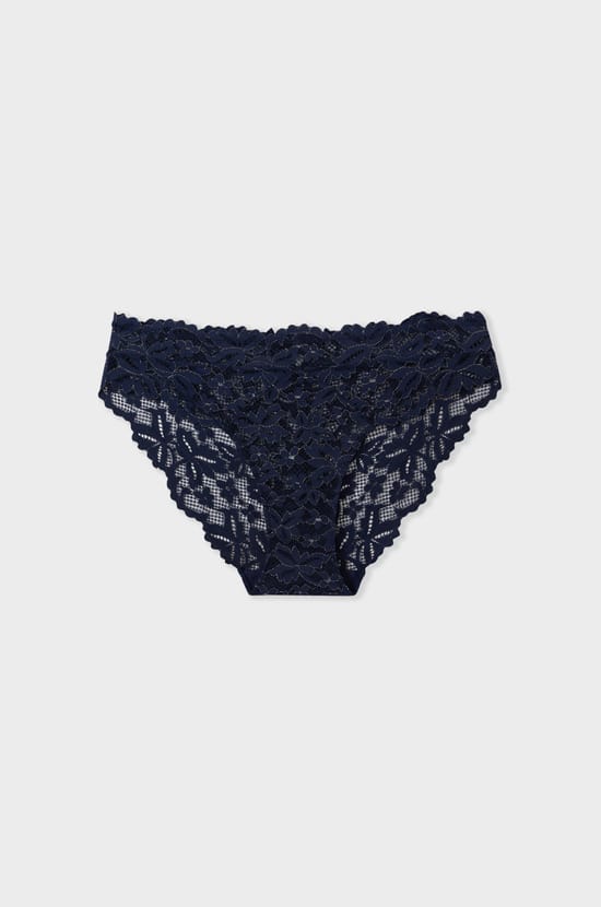 Lace Brief;${refinementColor}