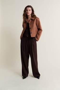 veste courte avec coton;${refinementColor}