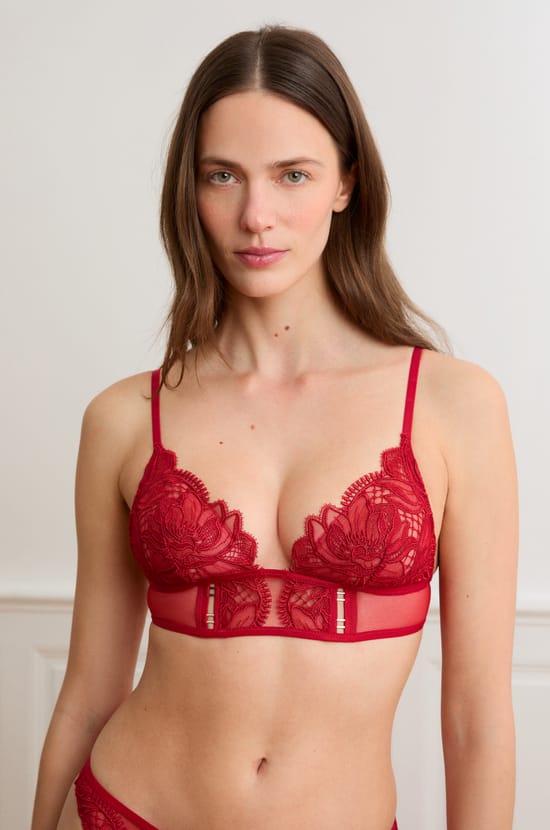 Triangel beha in guipure;${refinementColor}