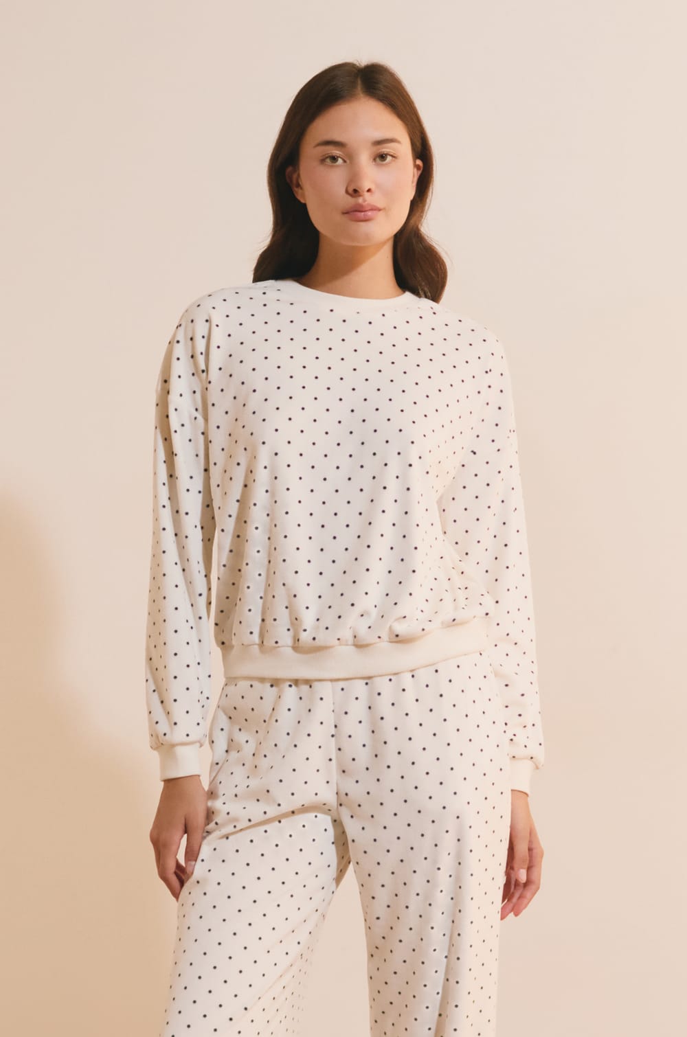 Ensemble de pyjama &agrave; pois;${refinementColor}
