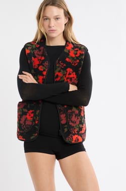 Chaleco sin mangas con efecto sherpa;${refinementColor}