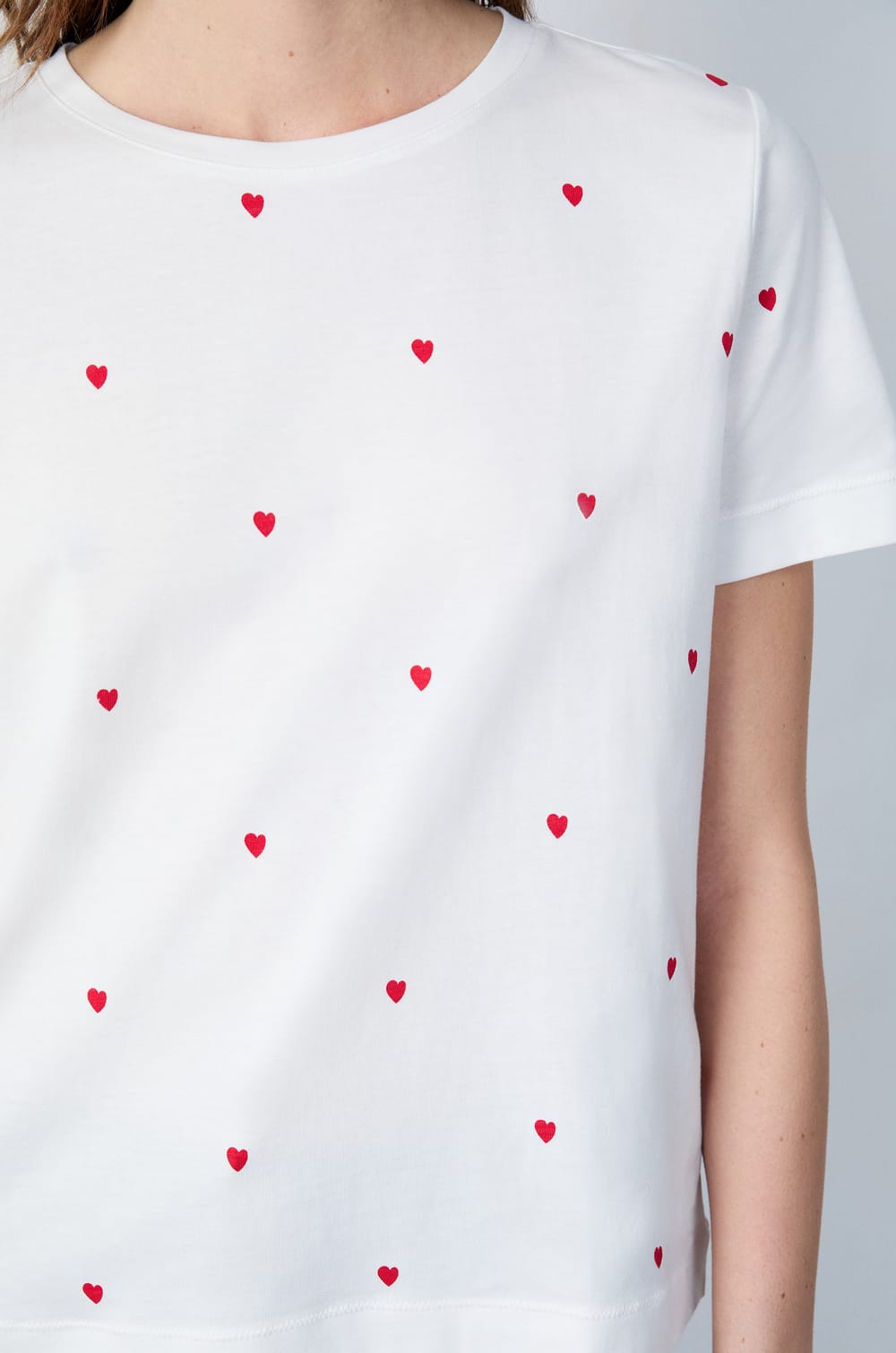 100% Cotton T-Shirt;${refinementColor}