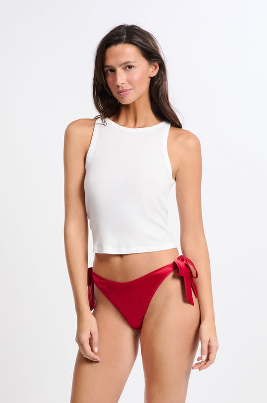 Tanga en broderie avec noeuds;${refinementColor}