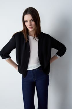 Long-sleeved shirt;${refinementColor}