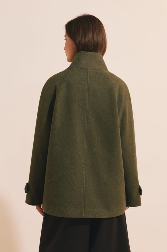 Manteau court avec laine &agrave; col montant;${refinementColor}