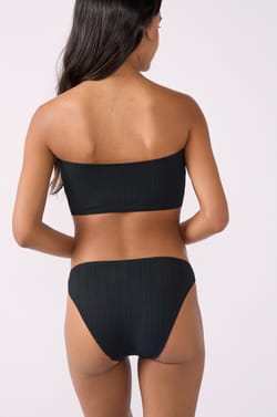 Culotte bikini bas de maillot détail anneau;${refinementColor}