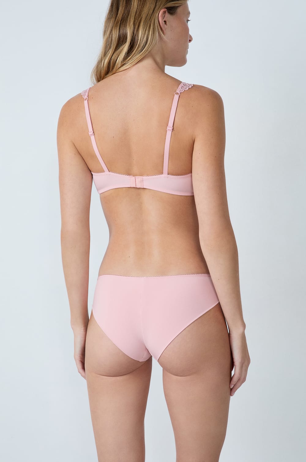 Lace Hipster;${refinementColor}