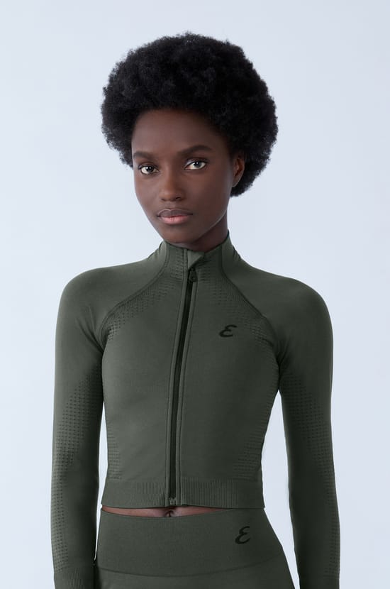 Long-Sleeved Sports Jacket;${refinementColor}