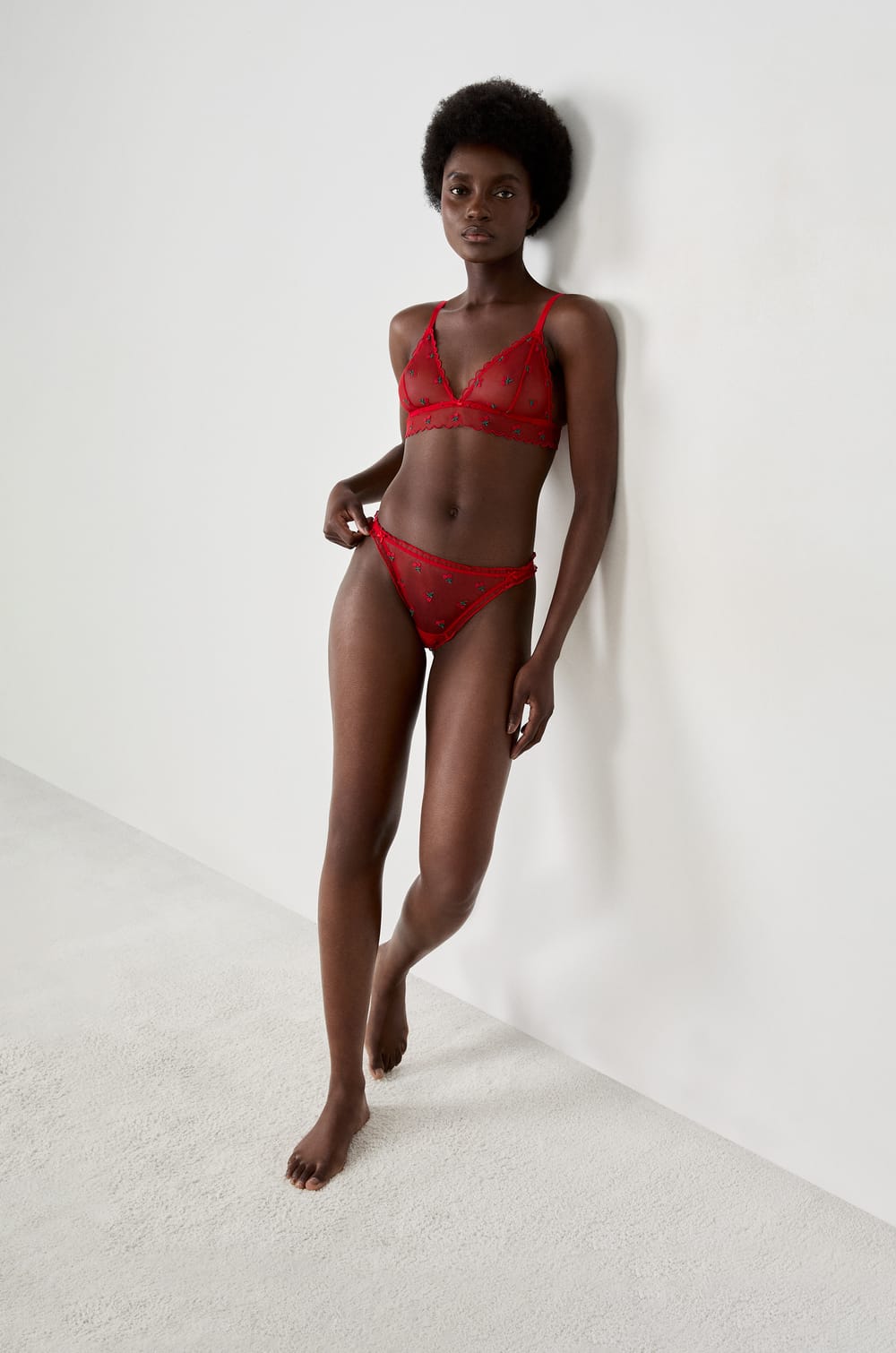 Strawberry Embroidered Thong;${refinementColor}