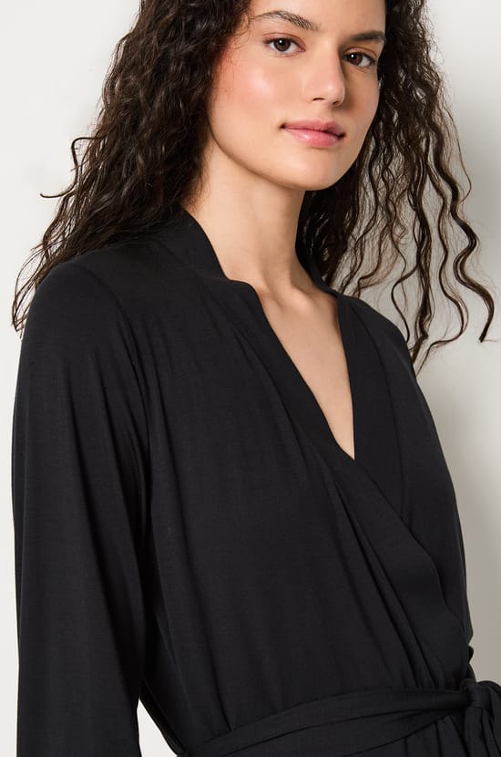 Bata con lazada de modal;${refinementColor}