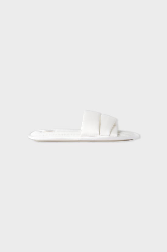 Satin flip-flop slippers;${refinementColor}