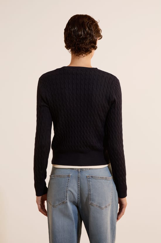Pull col V en maille fine ;${refinementColor}