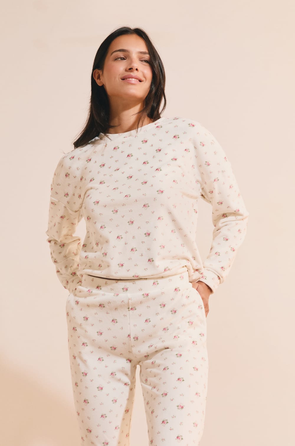 Ensemble de pyjama 2 pi&egrave;ces;${refinementColor}