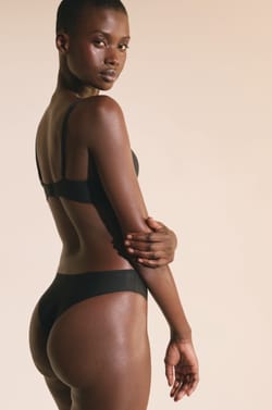 Wireless Lightly Lined Bra in Microfiber;${refinementColor}