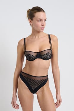 Soutien-gorge N.9 - Balconnet details brodés;${refinementColor}