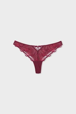 Spitzen-Tanga;${refinementColor}