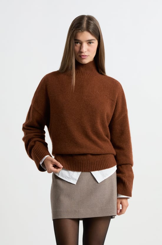 Pull col roulé en cachemire;${refinementColor}