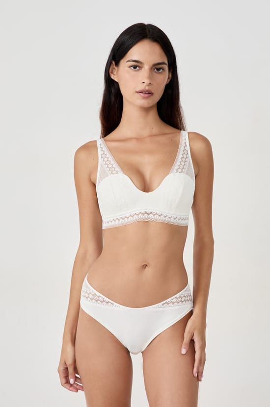 Sujetador bandeau con tirante ancho;${refinementColor}