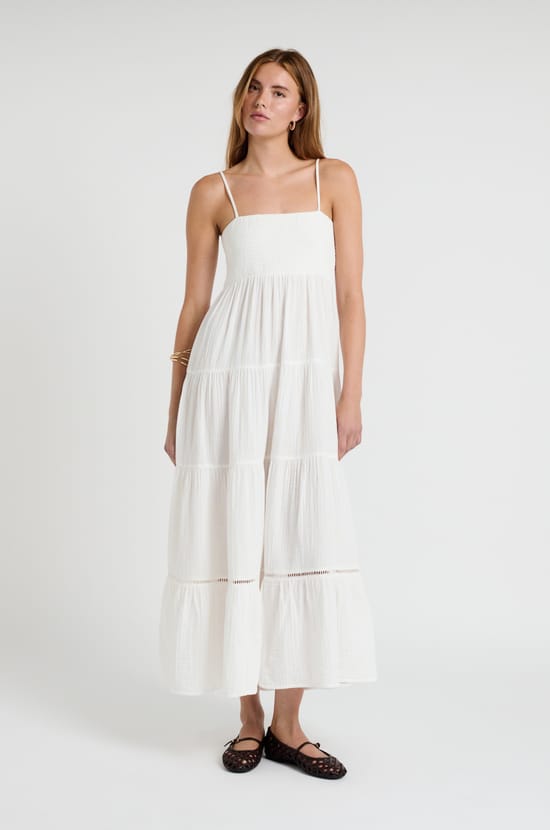 Robe longue fluide;${refinementColor}