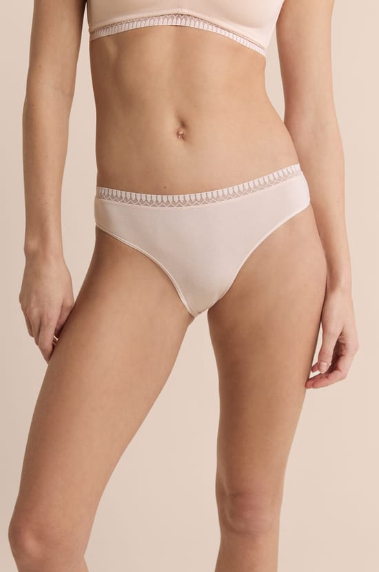 Organic Cotton Brief;${refinementColor}